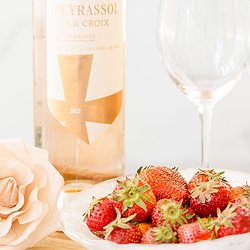 Rose all Day: Peyrassol Rose & Strawberries
